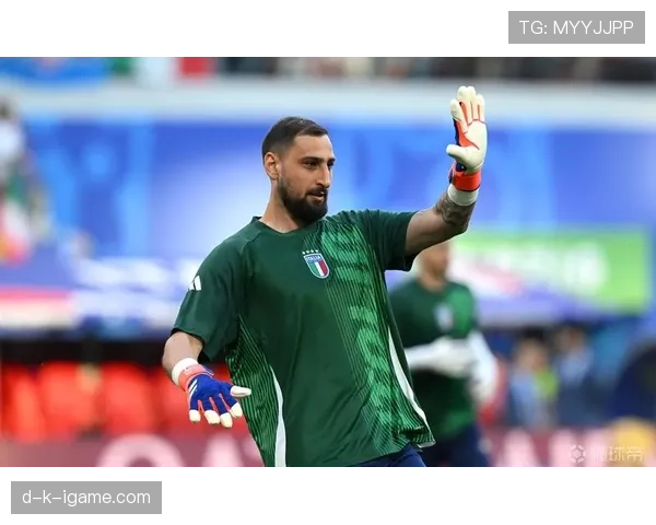 欧洲杯最佳门将荣膺赛季最佳球员，神勇表现引热议