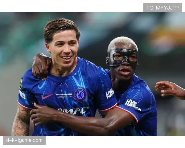 恩佐 vs 贝林厄姆：新生代中场核心对比分析