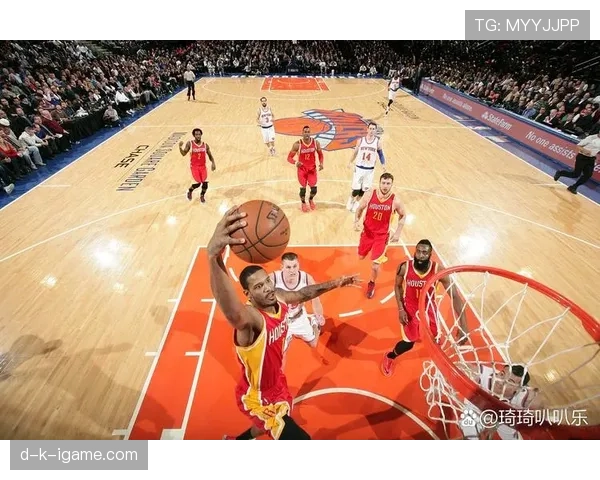 迈尔斯·特纳挡拆中高位制造错位，高效提升球队防守转换效率